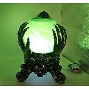 Martha Stewart Animated Green Crystal Ball on Skull Stand Motion Sound Decor EUC